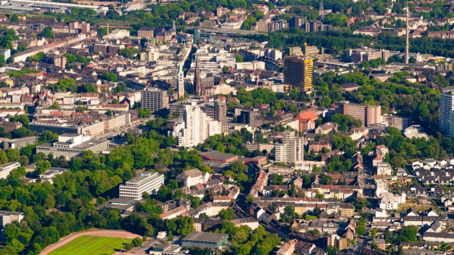 Luftaufnahme der Stadt Gelsenkirchen im Ruhrgebiet